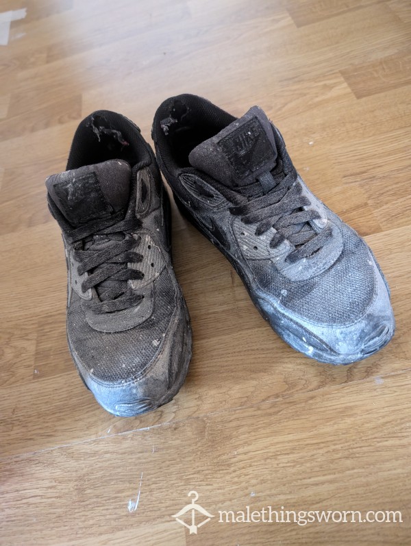 Mate's Trashed Black Air Max Trainers- Size 8 UK