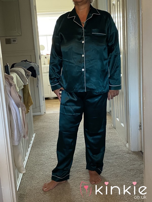 Mature Lady My Slept In Pyjamas