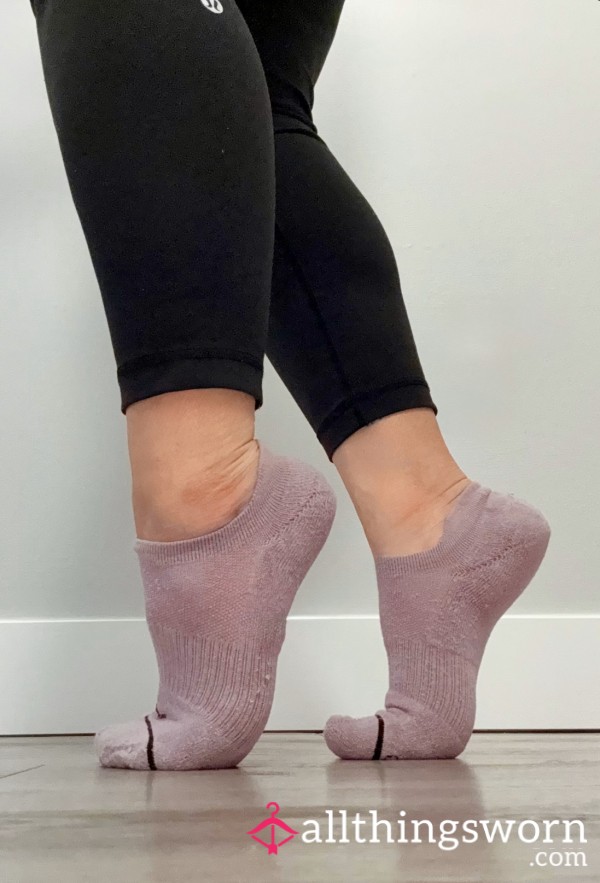 Mauve Socks