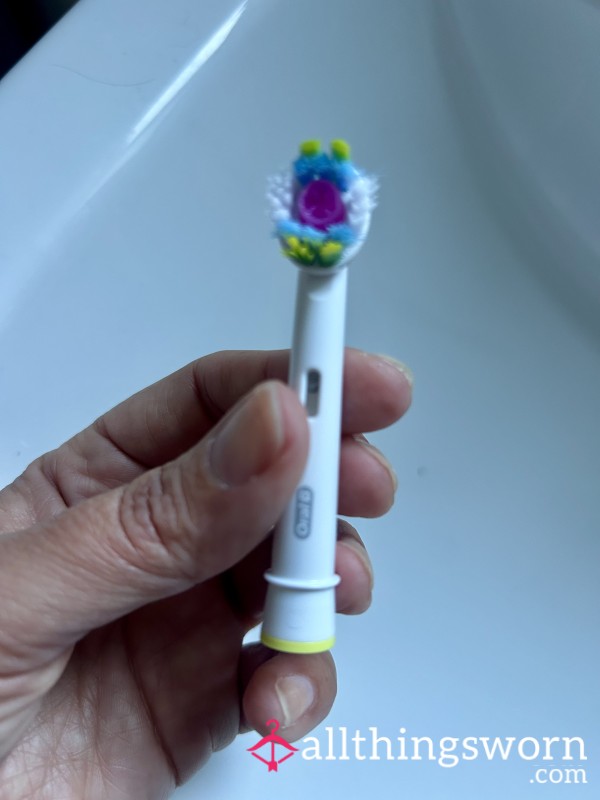 May’s Goddess Toothbrush Head 💋 - 05/26