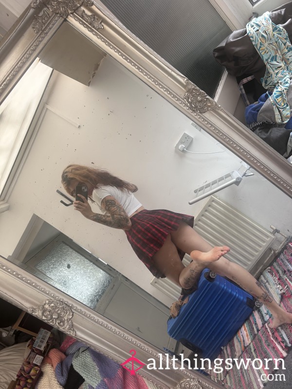 Me In A Mini Skirt, Showing My Legs And Soles, Arched Feet And Maybe Abit Off 🍑