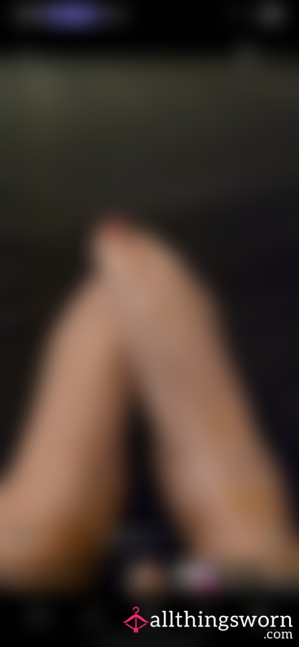 Me Rubbing My Feet Together 1 Min Long