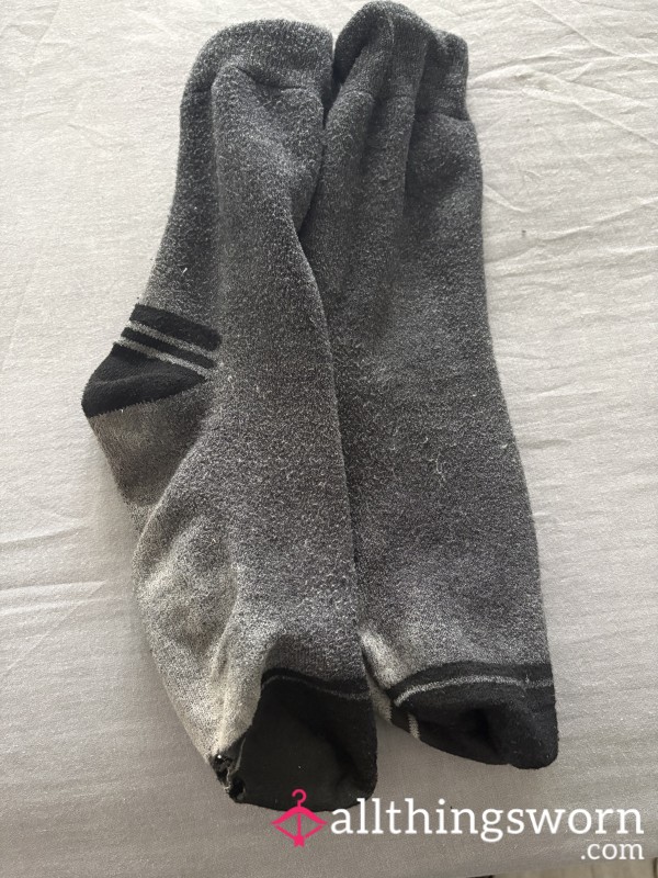 Mechanic Alpha’s 18 Hour Workday Socks – Strong Vinegar Scent 🔧🧦