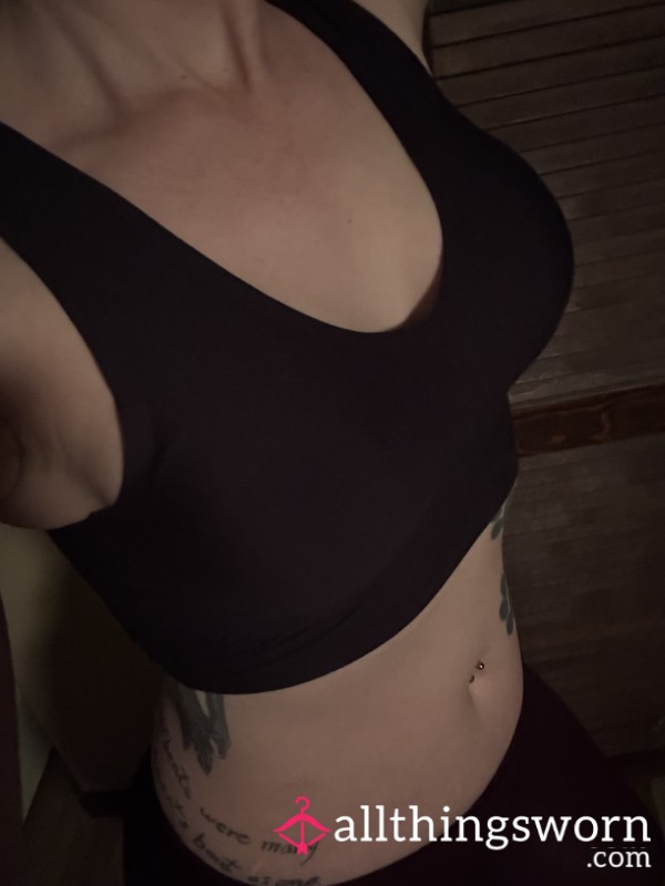 Med Black Sports Bra With Removable Pads