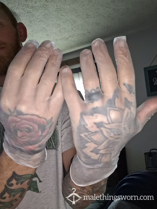 Medium Extra Strength Clear Vinyl Gloves