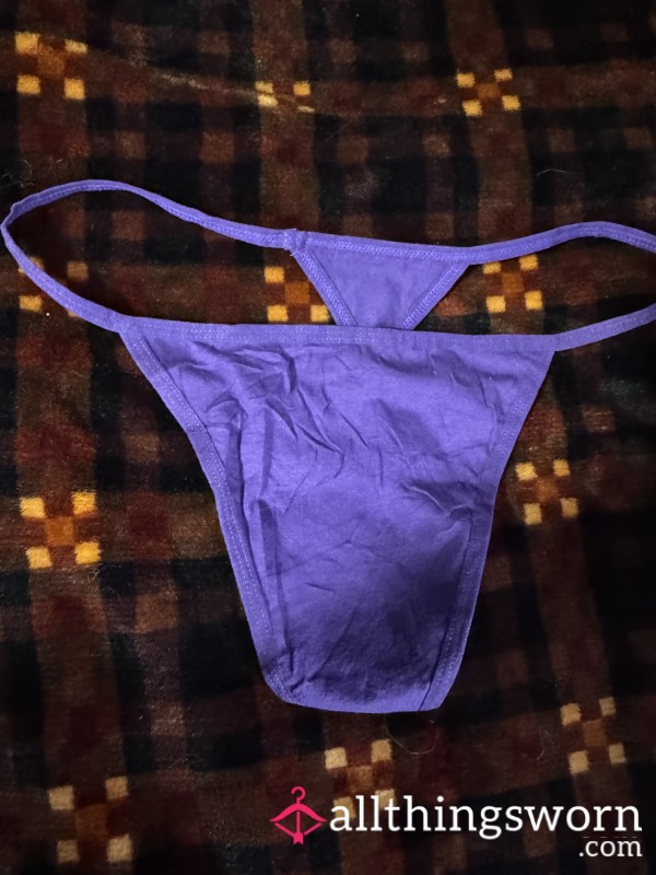 Medium Purple Vstring
