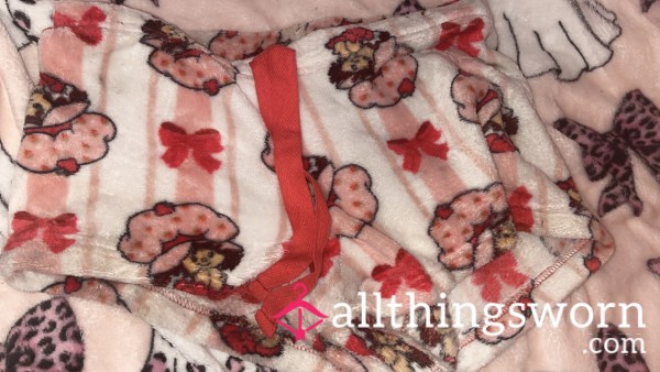 MEDIUM Strawberry Shortcake Fuzzy Soft Furry Pajama Mini Shorts 💋🩷🍓