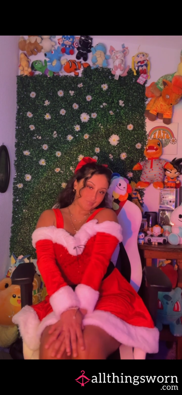 Merry Christmas 🎁 Unwrap This A**