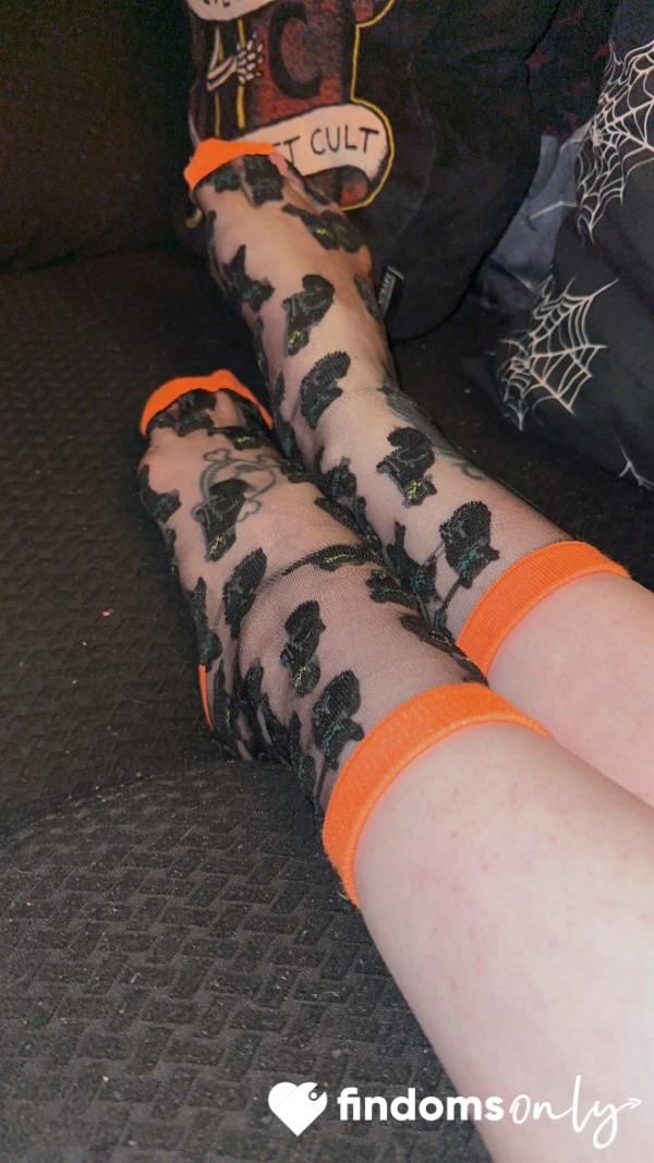 Mesh Socks With Pattern