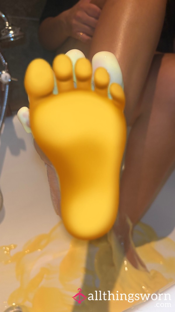 Messy Custard Foot Play Pictures - Scrunch And Spread Poses🦶💛