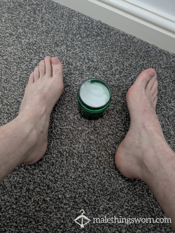 Meta Gla**es, Foot Moisturiser