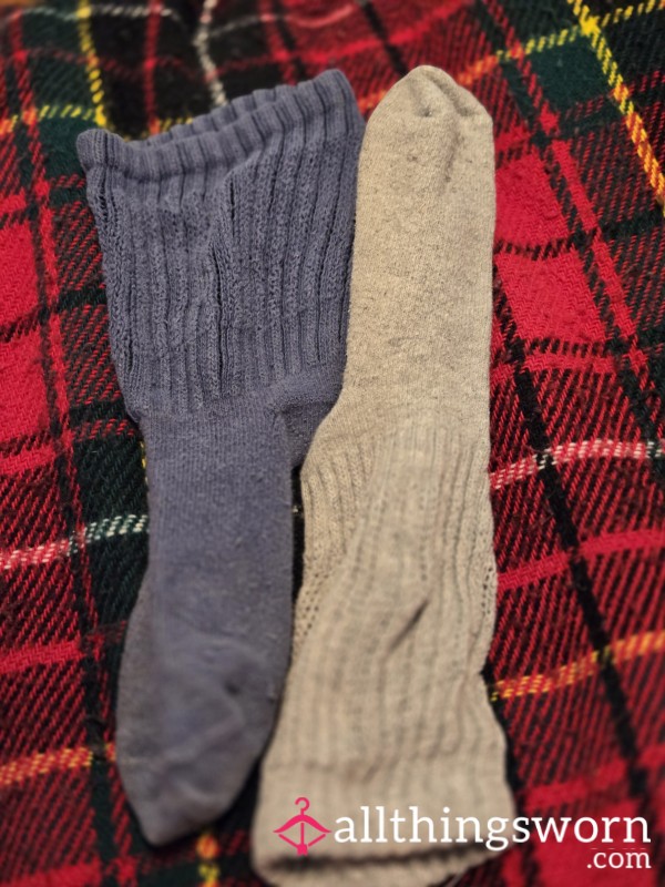 Mid Length Unmatched Socks