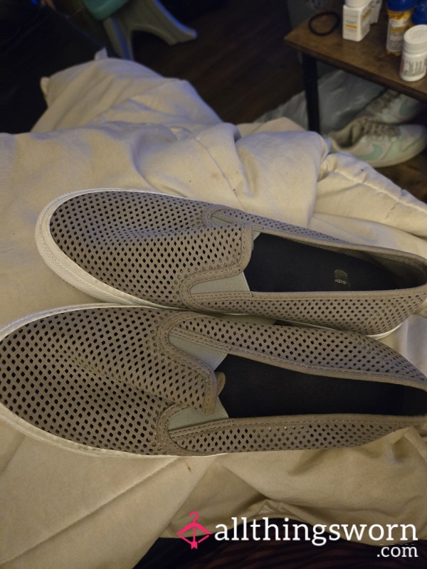 Mild Worn Out Sperrys