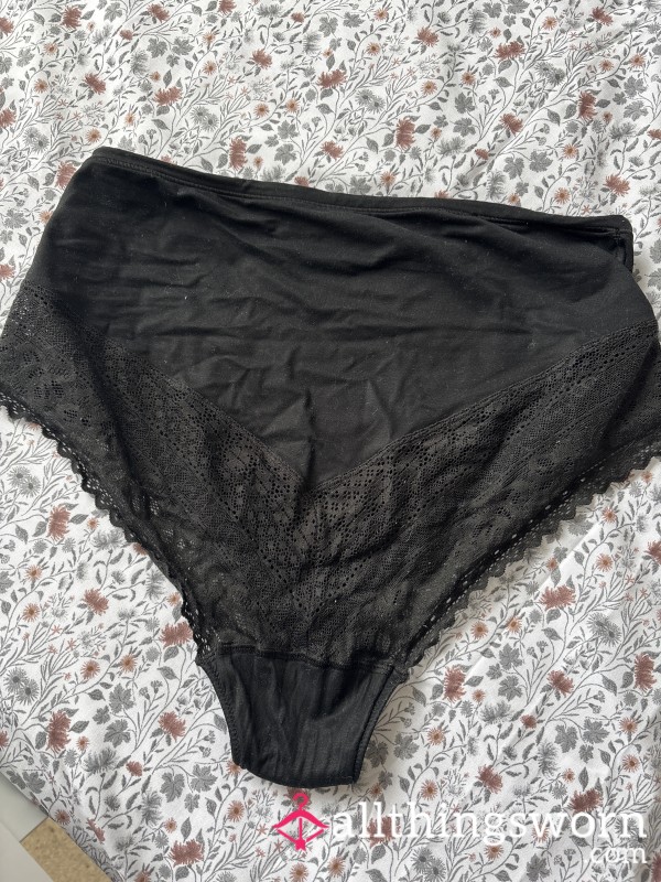 MILF Big Pants