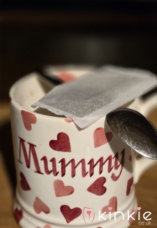 MILF Fetish Tea 🍋