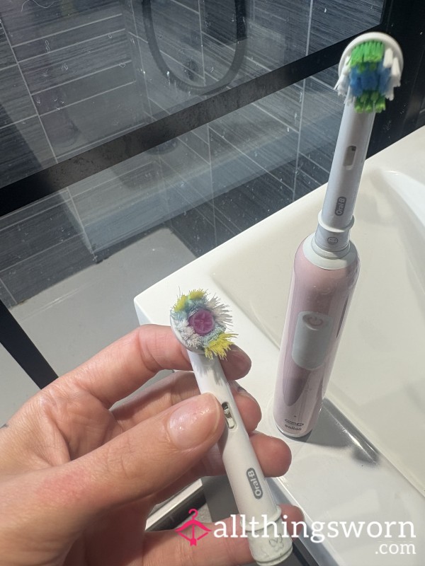 Mimi’s Or*l B Toothbrush Head🦷🪥