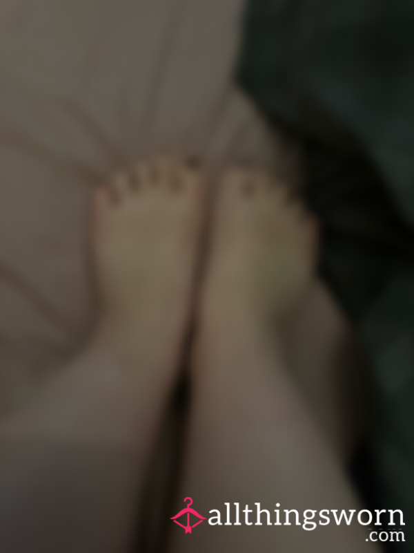 Mini 7 Second Foot Video For Those Of You That Don’t Deserve Any More Than That👀