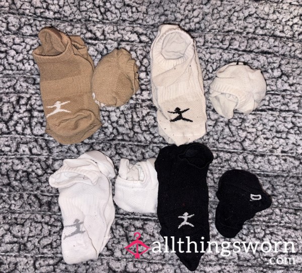 Minimal Look, No Show Socks