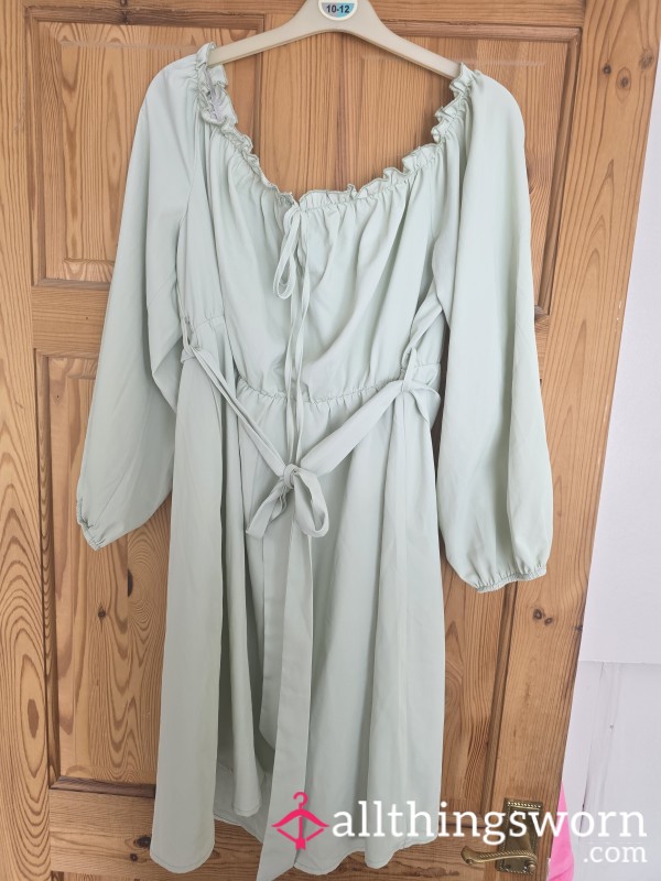 Mint Green Dress Size 16-18