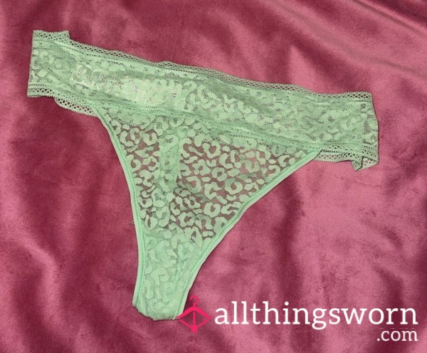 Mint Lace Thong 💚