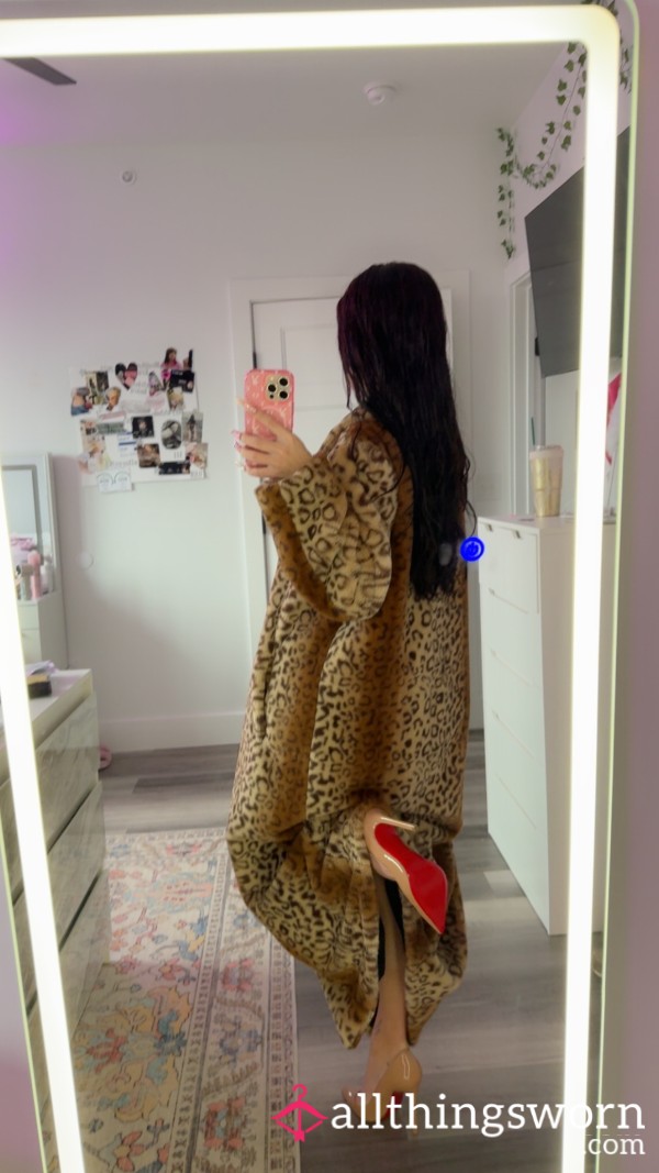 Mirror Fun - 4 + Topless