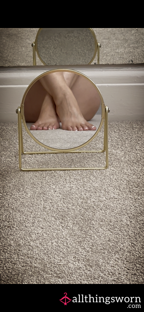 Mirror Play With My Feet 👣