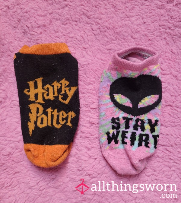 Mismatch Ankle Socks