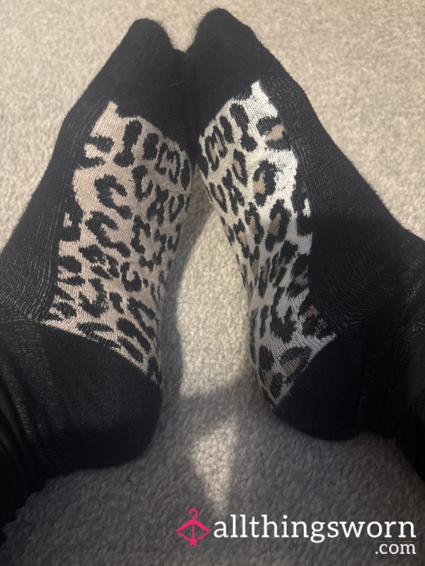 Mismatch Worn Socks - 24 Hours And Still Wearing Them Now.