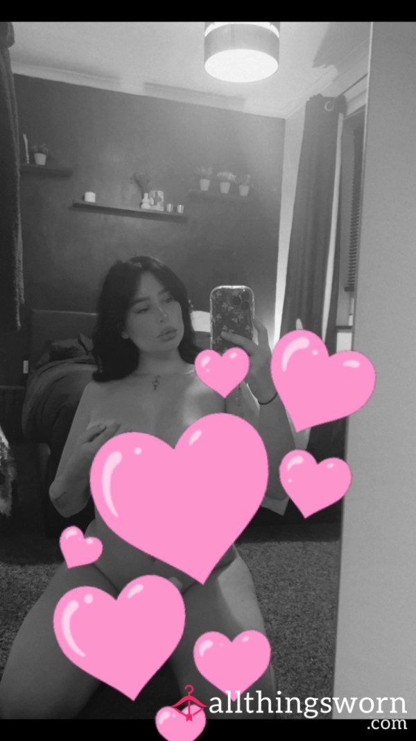 ✨ Miss Naked ✨