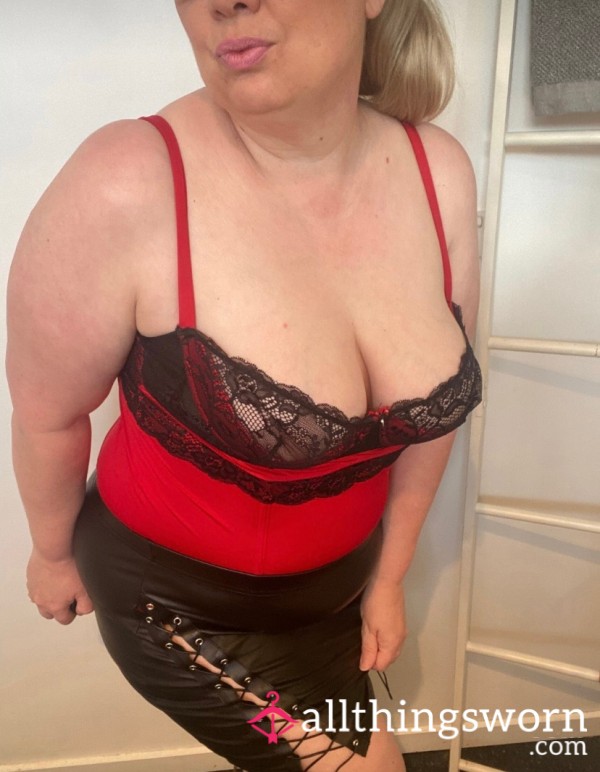 Incredible HOT Aussie Voice Pegging Vid Miss Tiffany Takes You With Her 8 Inch BBC