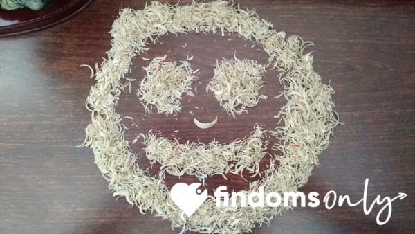 Mistress Crimson's Sacred Clippings
