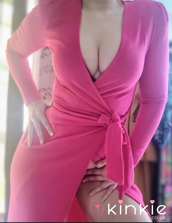 Mistress Donna's Girlfriend Experience