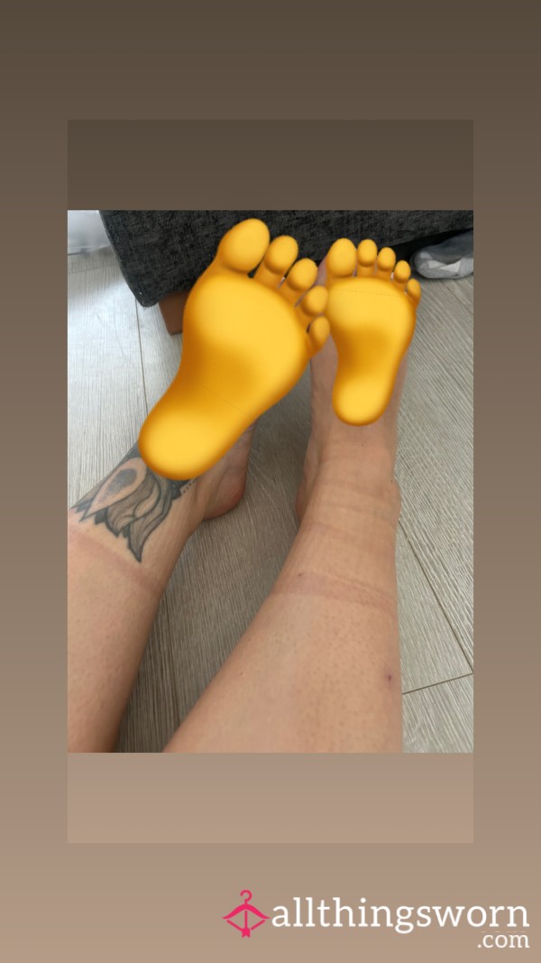 Moisturising Feet