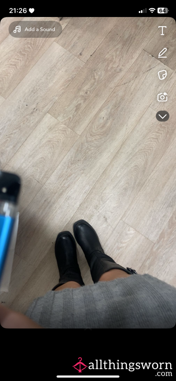 Moisturising Feet 👣