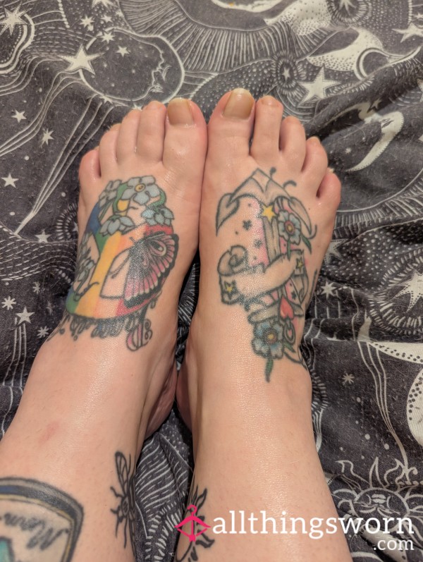 Moisturising My Feet