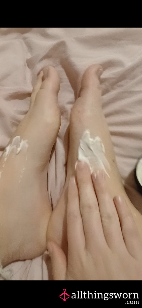 Moisturising My Feet Making Them All Wet