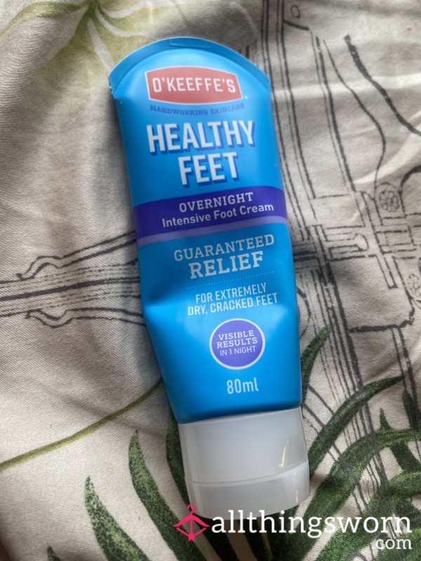 Moisturising My Smooth Feet