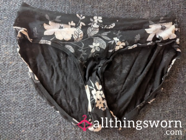 Mommy's Black Flor*l Hipster Panty - Worship Me, Boys!