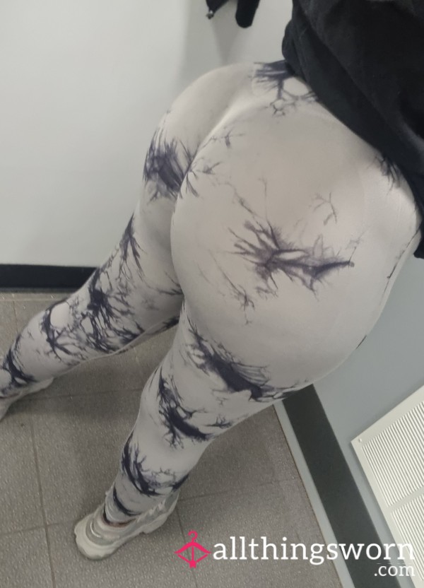 Monday Leg Day - Bottoms & Thong