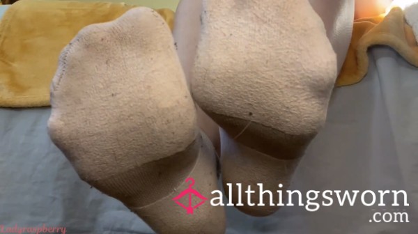 More Dirty Sock Content!