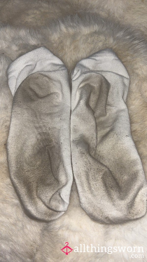 More Dirty White Ankle Socks 🥵
