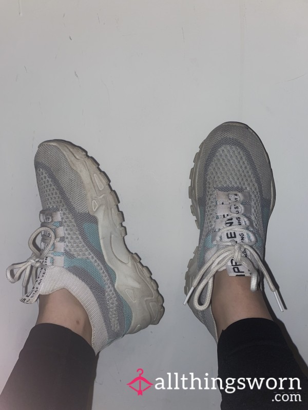 Most Comfortable Running Shoes Like Cushions Very Worn For My Runs!