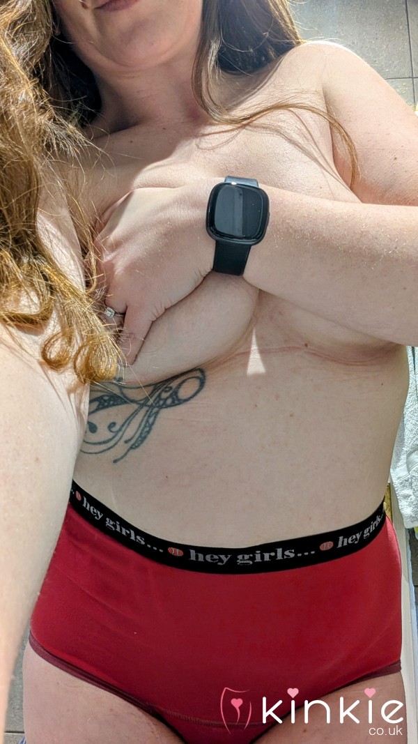Mother Nature Panties, Size Medium.
