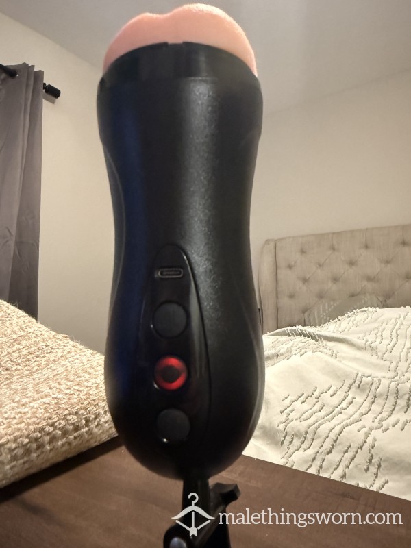 Mountable Stroker With Features