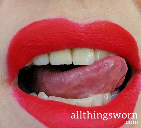 [Mouth Fetish] Tongue Play - Breathing & Playing - Right In Front Of You