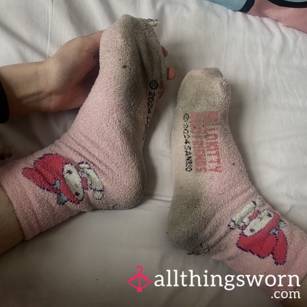 SUPER STINKY AND MUCKY Pink Fluffy Socks🩷😋