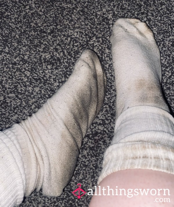 Mud, Sweat & Grubby Toes - White Socks🧦