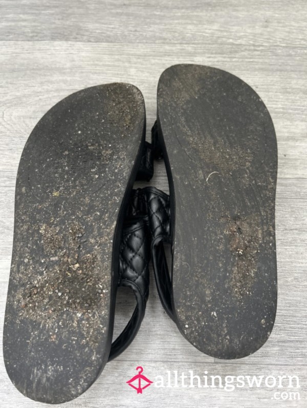 Muddy Dirty Black Sandals