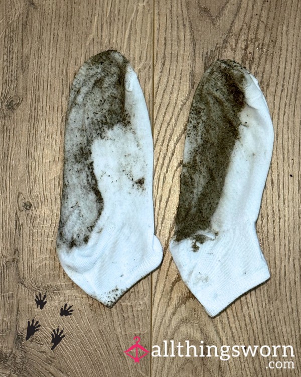 Muddy White Cotton Blend Ankle Socks, From Instant Content
