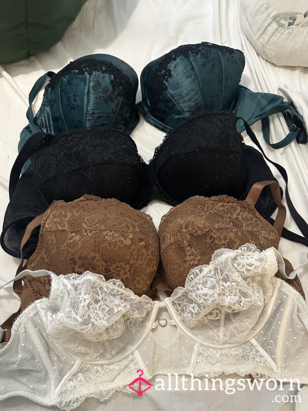 Multiple Bras Sizes From G To H